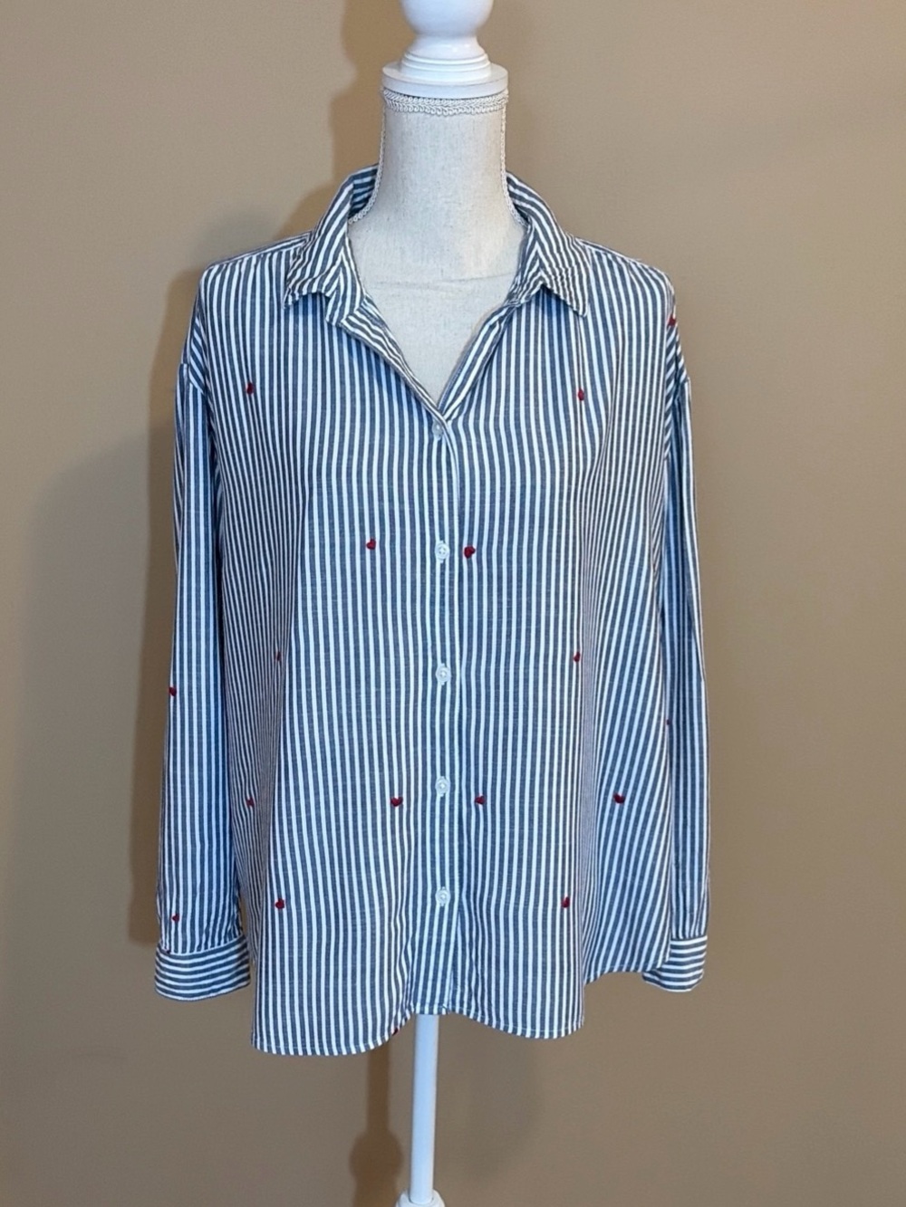beachlunchlounge Blue Striped Heart Embroidered Button-Down Shirt Large